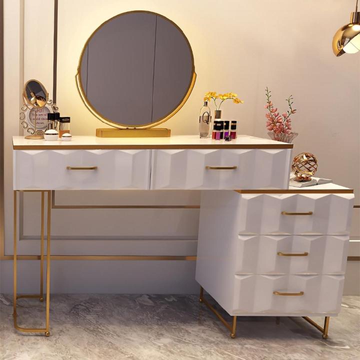 Tufted Simple Dressing table
