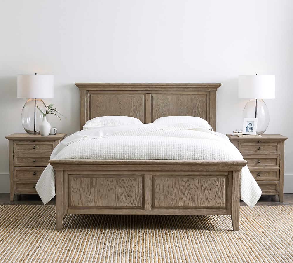 Oak Wooden Polished Bed